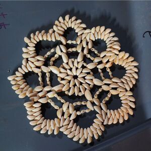 Vintage Seashell Doily‎